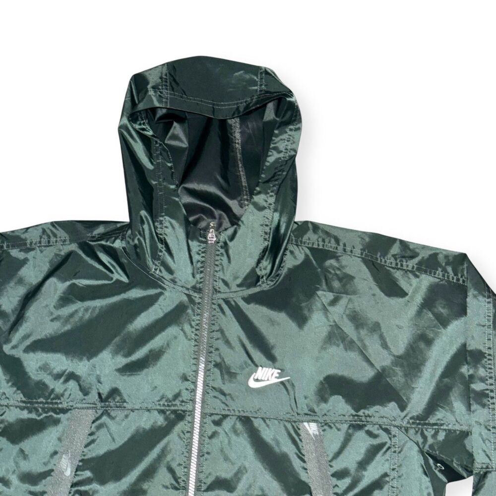 Nike Sportswear Revival Lightweight Woven Jacket Green Size Medium - Picture 4 of 7